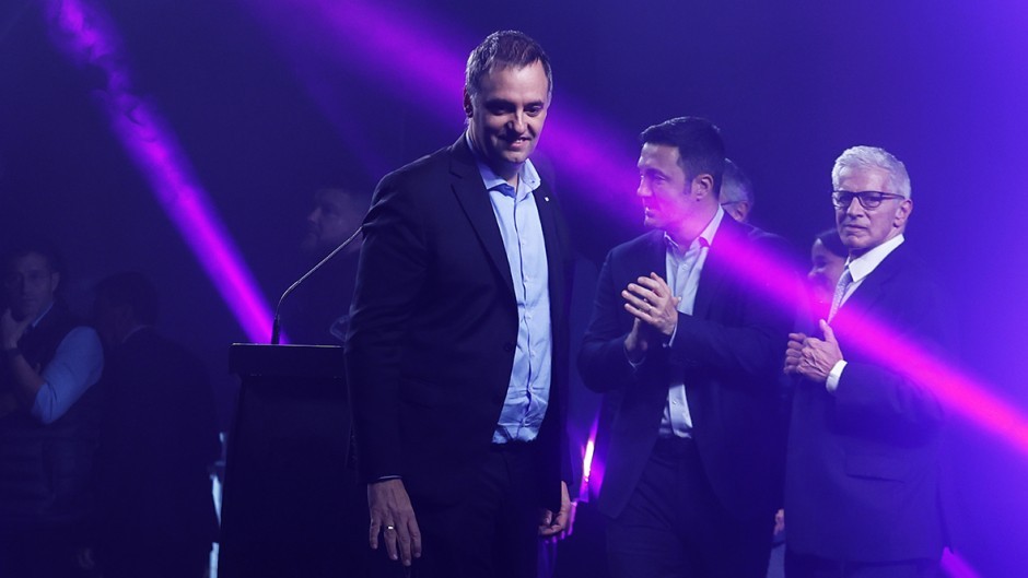 Adorni ganó las elecciones en la Ciudad y Milei liquida la pelea con Macri