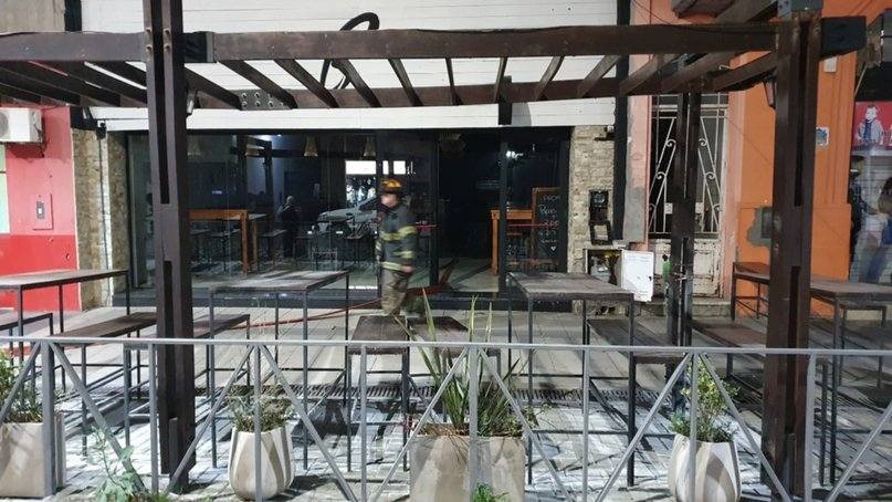 Incendio en un local gastronómico del centro de Punta Alta