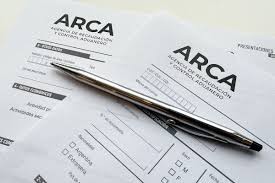 ARCA: los comercios ya no deberán pedir el DNI a los clientes en compras menores a $10 millones