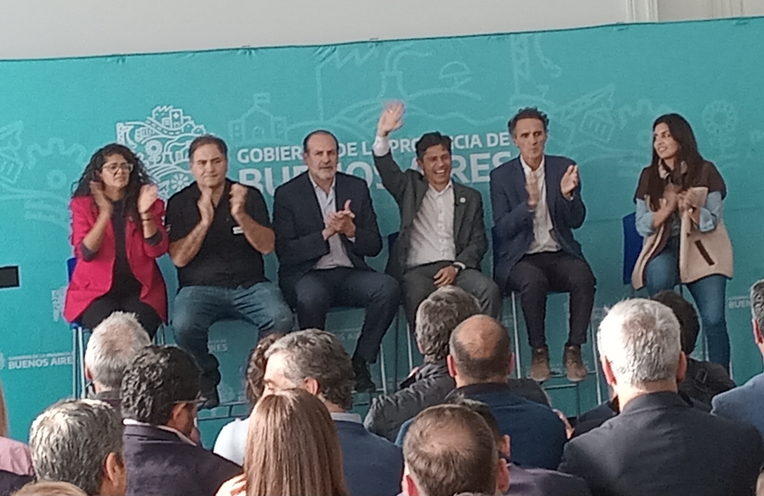 Kicillof anunci&oacute; obra que triplicar&aacute; el caudal del canal Maldonado