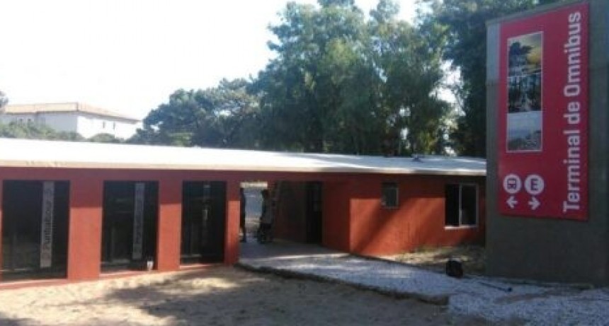 Abren licitaci&oacute;n para el buffet y kiosco de la Terminal de Pehuen Co 