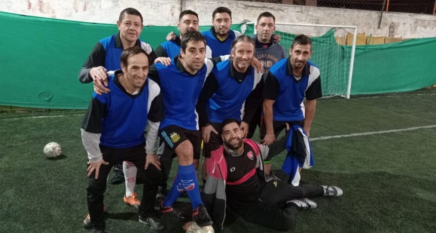 Futbol de trabajadores Municipales: 3er Tiempo y Luz y Fuerza picaron en Punta