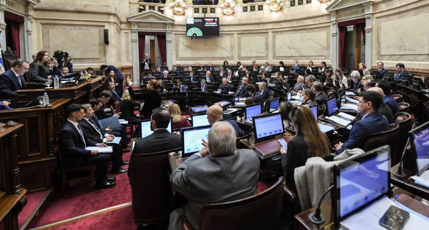 La oposici&oacute;n mueve su propia agenda en el Senado y busca poner en movimiento al Gobierno