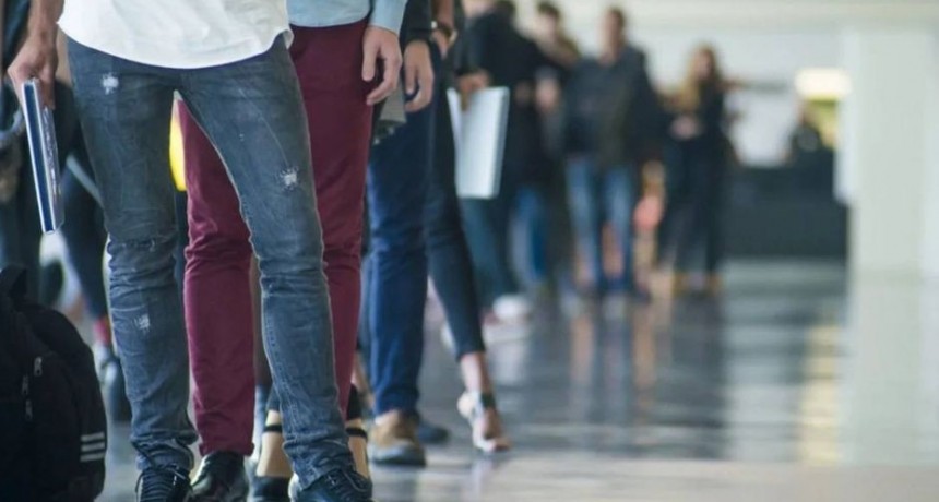 Mercado laboral: pronostican que crecer&aacute; el desempleo en el segundo semestre