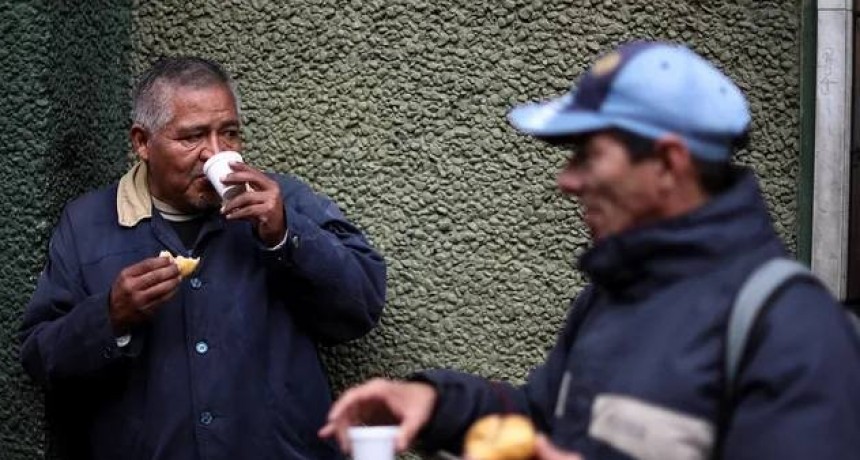 La fractura social: pol&iacute;ticas econ&oacute;micas que favorecen a la minor&iacute;a &iquest;y el pibe del delivery?