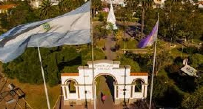 Convocatoria a instituciones para participar del desfile c&iacute;vico-militar por el 127&deg;  aniversario de Punta Alta