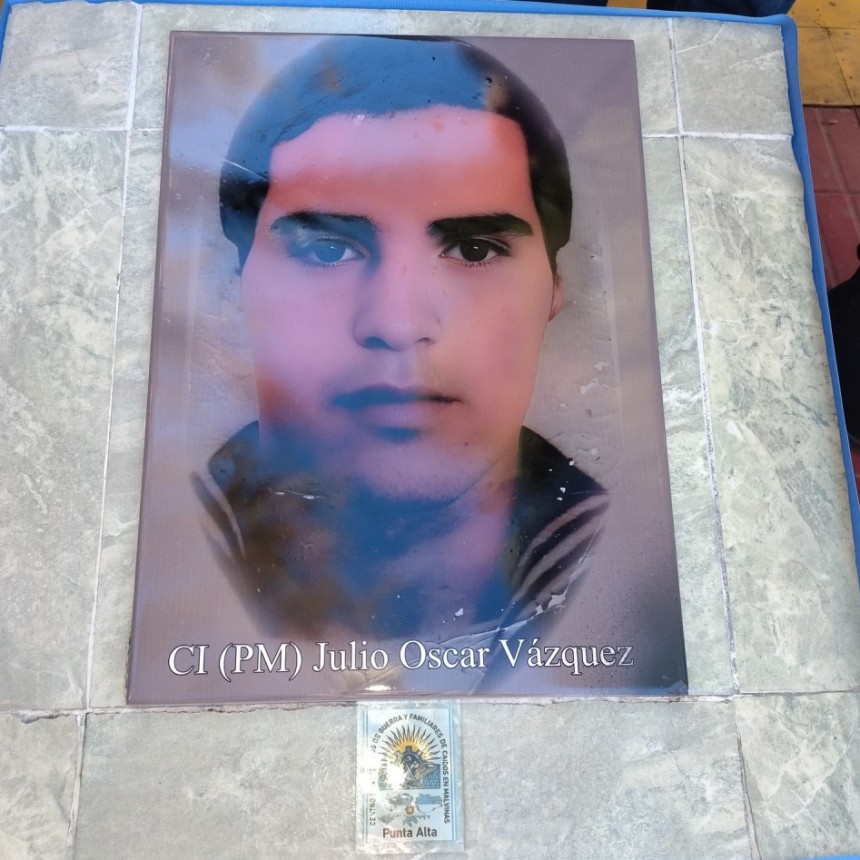 RECONOCIMIENTO Y HOMENAJE AL CABO JULIO CACHI VAZQUEZ