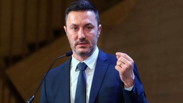 Profundo mal estar de Suboficiales contra el Min. Petri