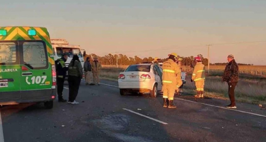 Un muerto en la Ruta 51 tras un choque entre un auto y un cami&oacute;n cerca de Frapal