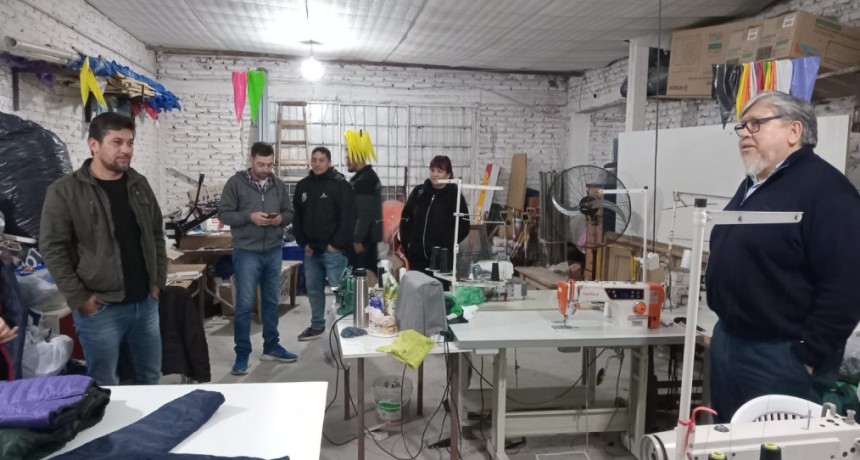 La cooperativa �Textil La Delfina� y una vista inesperada