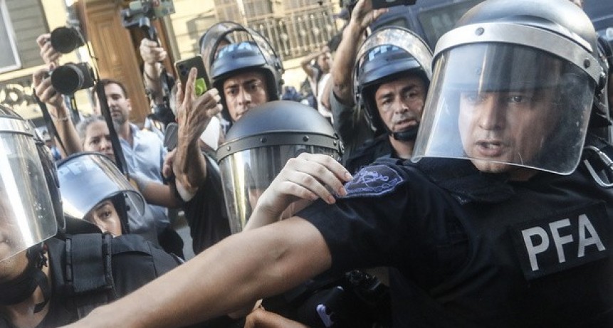 El suicidio de un Polic&iacute;a en el Churruca destap&oacute; la crisis de la Federal por el ajuste libertario