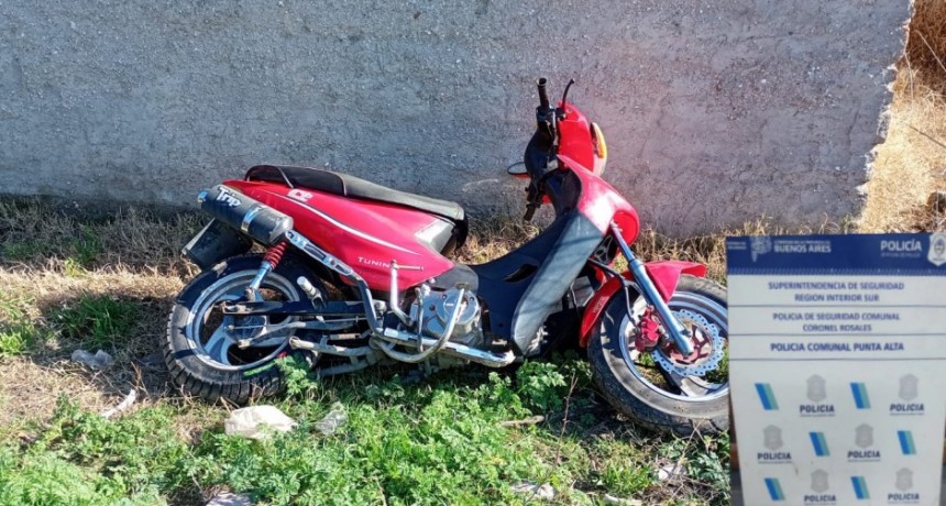 Polic&iacute;a encuentra Moto que fue robada