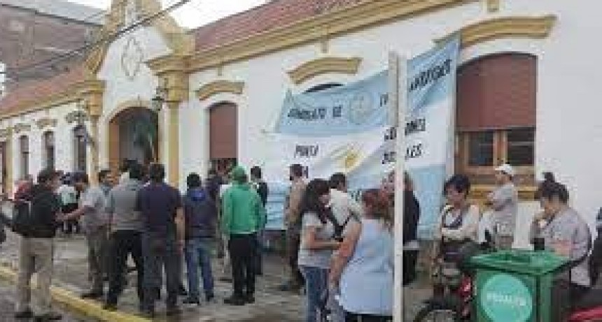 Trabajadores Municipales cobraran el bono de 60 mil pesos en dos cuotas