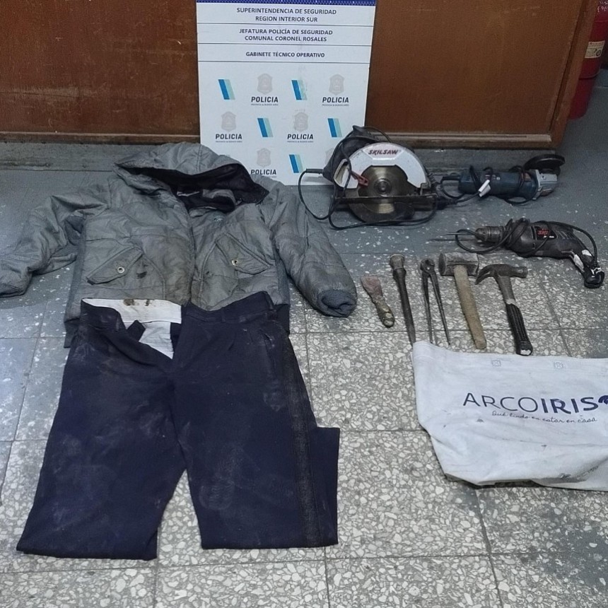 APREHENDIDO POR RESISTENCIA, TENENCIA DE COCA&Iacute;NA Y HURTO  