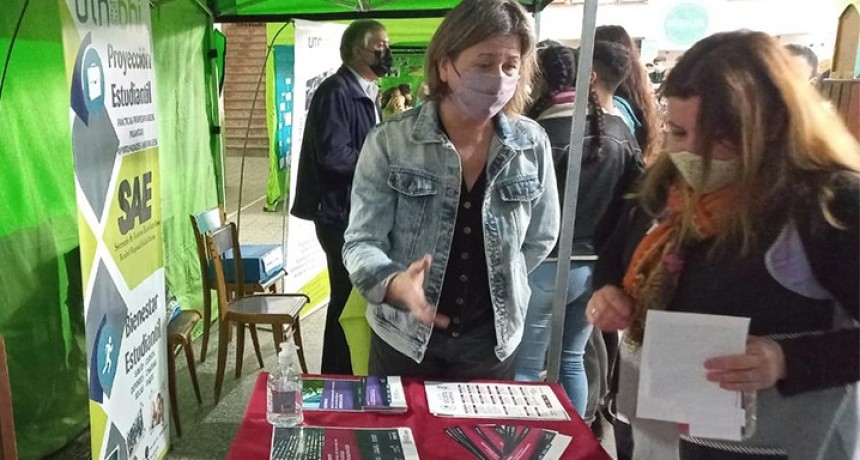 6&deg; edici&oacute;n de &ldquo;Expo Joven Rosales&rdquo; el viernes 6 de octubre 