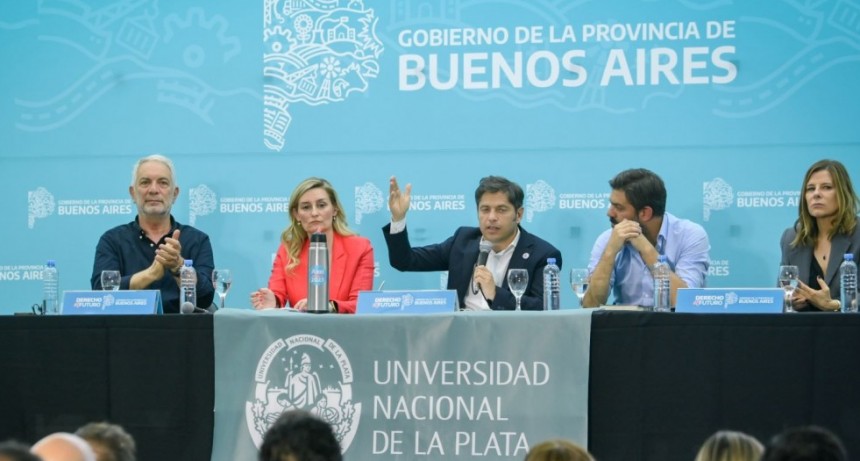 Kicillof: &ldquo;Apostamos a reconstruir y transformar la Provincia de abajo hacia arriba, a trav&eacute;s de su integraci&oacute;n y su identidad&rdquo;
