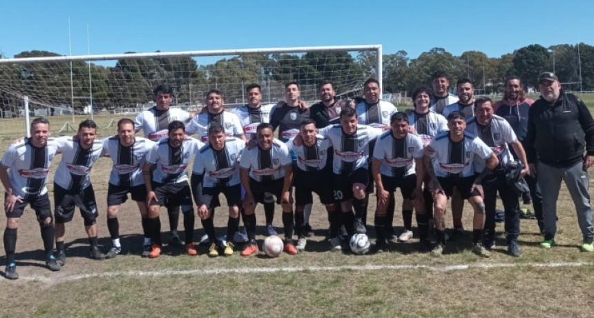 Futbol Senior del torneo de veteranos finalizo la primera rueda