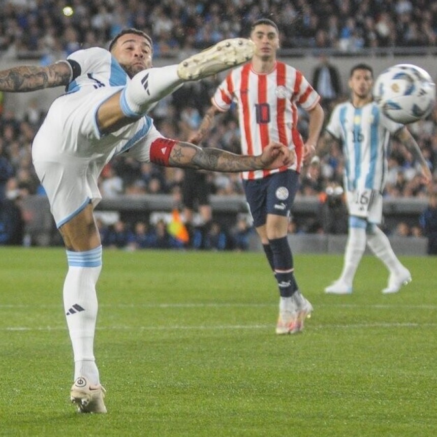 Con medio Messi, la Selecci&oacute;n no para de ganar: 1 a 0 a Paraguay 