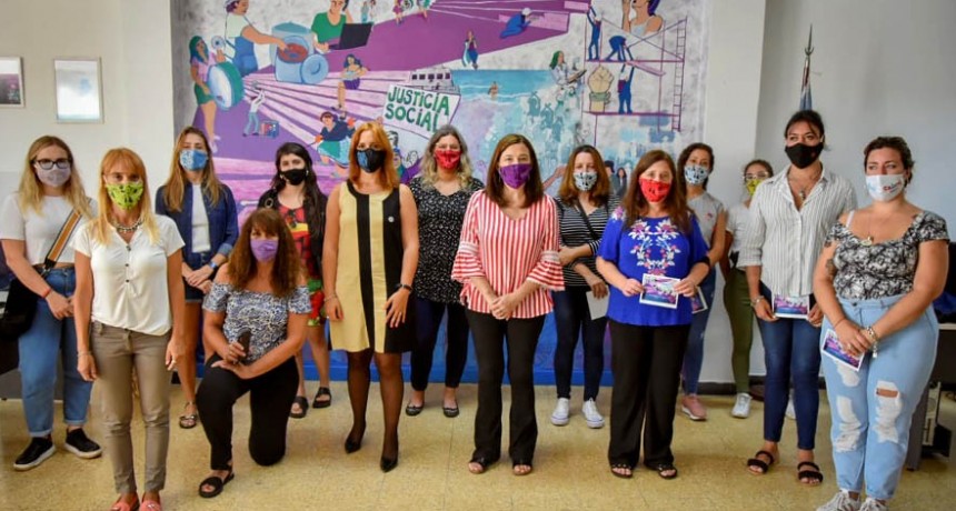 TRANSVERSALIZACI&Oacute;N DEL ENFOQUE DE MASCULINIDADES