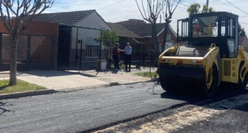 En noviembre finalizar&aacute; la pavimentaci&oacute;n de cuadras en Nueva Bah&iacute;a Blanca 