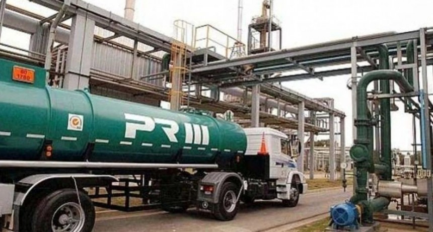 Petroqu&iacute;mica cierra una planta y despide a 125 empleados; el gremio confronta