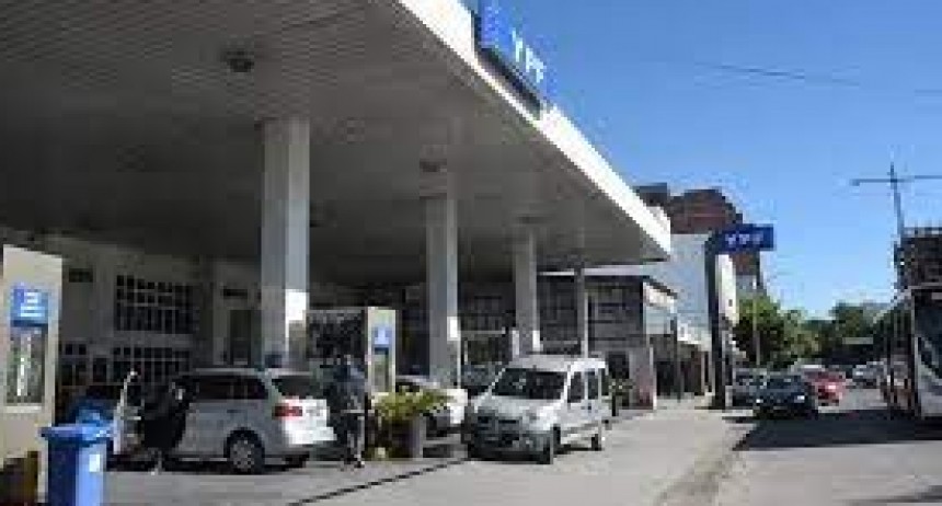 Subi&oacute; el combustible: cu&aacute;les son los nuevos precios en la Region