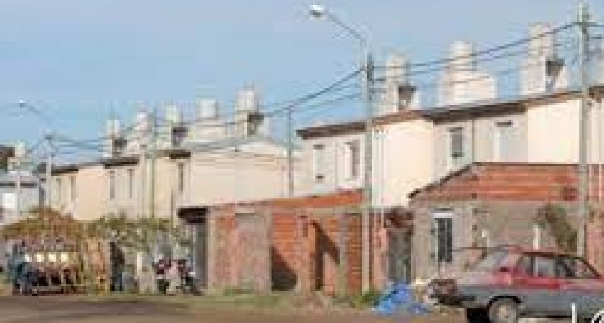  Entrega de boletas de pago a adjudicatarios de viviendas sociales 