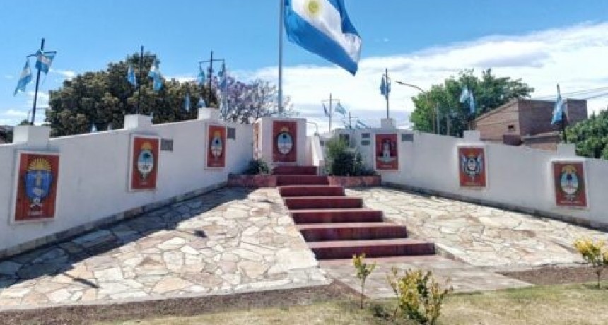 Este viernes se celebrar&aacute; el cumplea&ntilde;os del Monumento a las Provincias con danzas t&iacute;picas