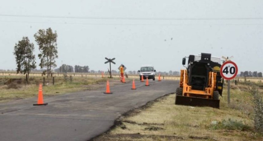 Ex ruta 3: comenz&oacute; el trabajo de bacheo profundo