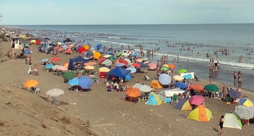 Pehuen ya se anticipa al verano con un fin de semana de altas temperaturas 