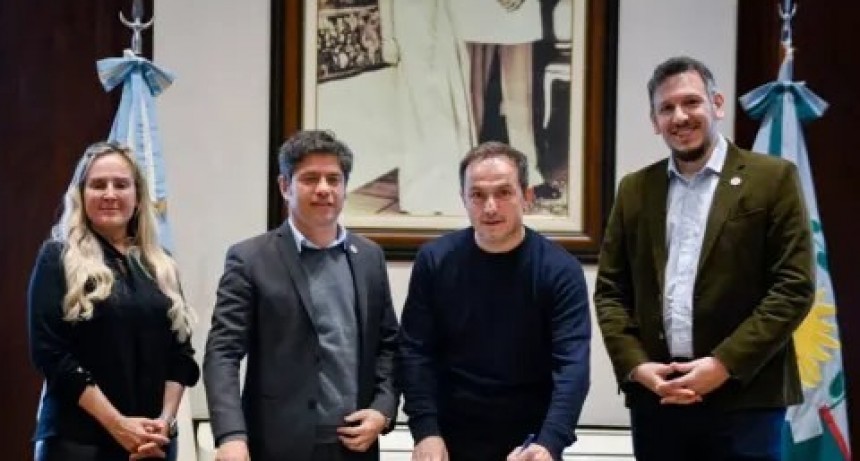 Kicillof y Cuattromo impulsan la compra de bienes de capital para municipios bonaerenses