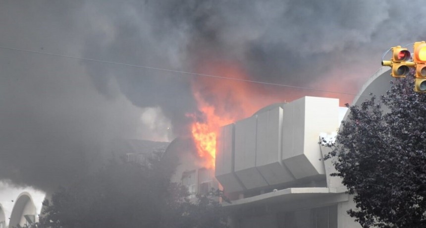 Drama: se prende fuego el H&iacute;per de Aguado