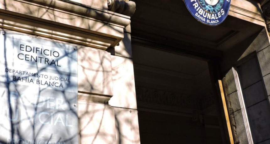 Juzgan a dos personas por el crimen de un hombre en Punta Alta