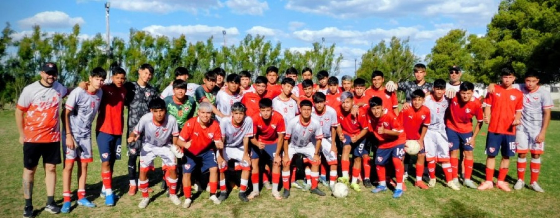 La 2011 grit&oacute; campe&oacute;n y la 2009 subi&oacute; al podio en el Torneo Lautaro Mart&iacute;nez