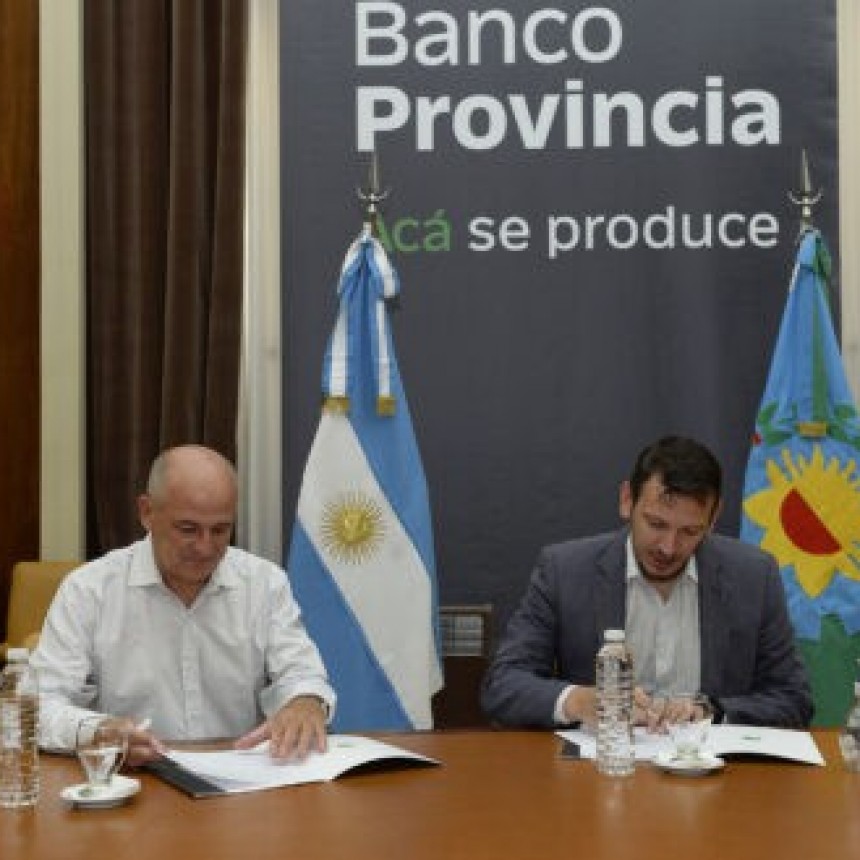 La municipalidad firm&oacute; convenio con Banco Provincia para adquirir importante maquinaria 