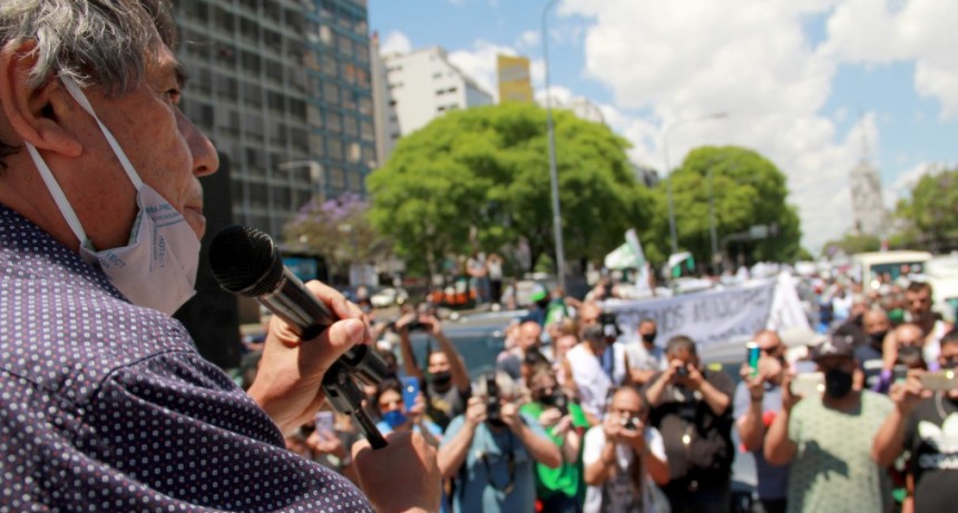 Legislatura: Tras los incidentes el oficialismo recibi&oacute; a los municipales