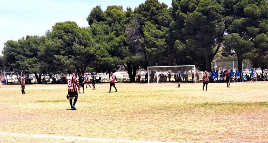 Superliga Senior de Futbol de veteranos al Rojo vivo