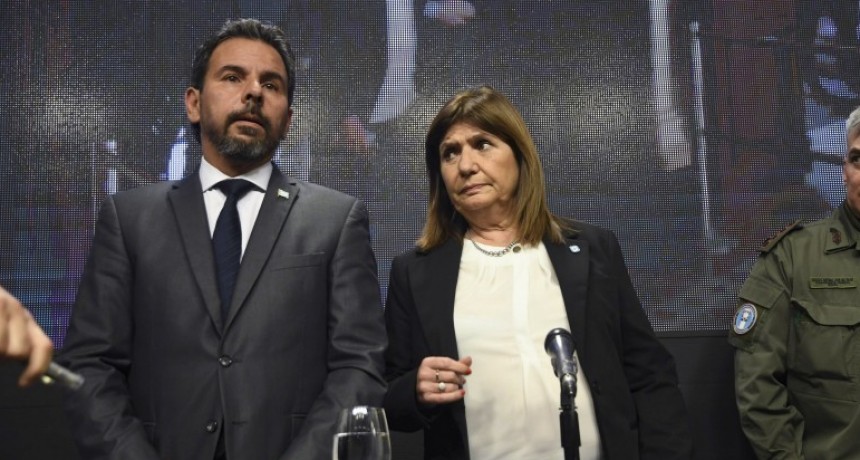 Patricia festej&oacute; que control&oacute; a los piqueteros pero los caceroleros le cortaron las avenidas