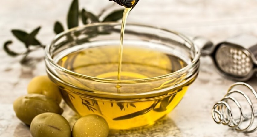 La Anmat prohibi&oacute; la venta de una marca de aceite de oliva 