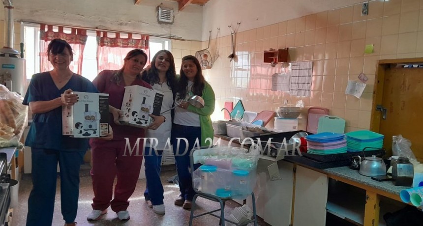 Importante entrega de Utensillos para escuelas del distrito