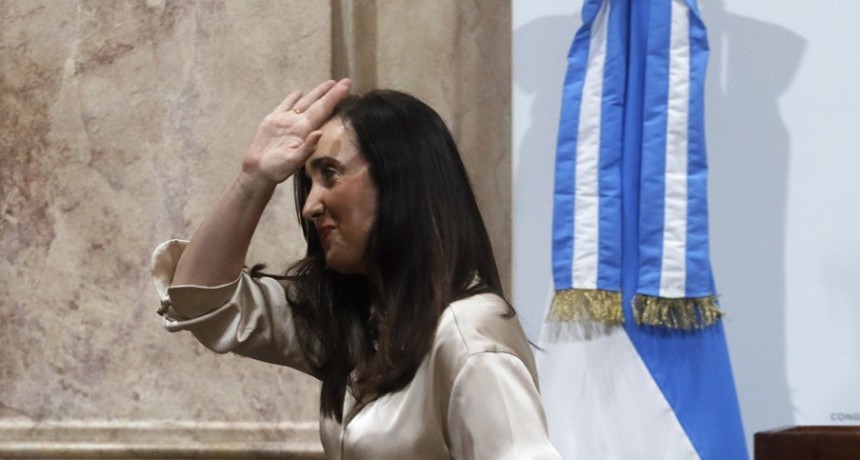 Se confirm&oacute; que Villarruel dijo la verdad sobre el traspaso de mando y cae la operaci&oacute;n del gobierno para salvar a Kueider