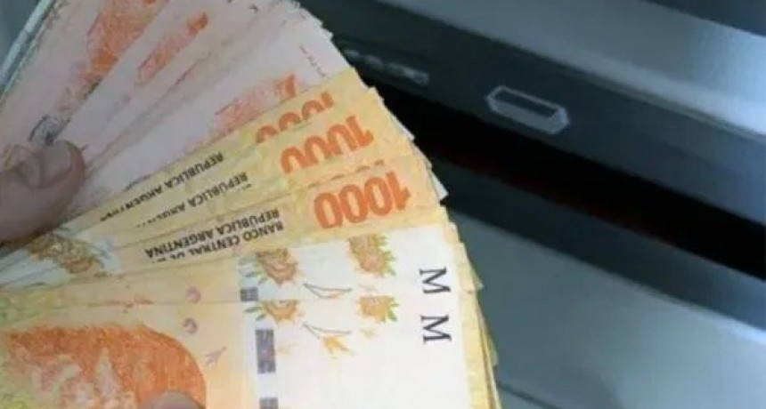 El Gobierno defini&oacute; por decreto el salario m&iacute;nimo con aumentos escalonados