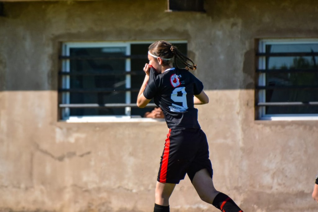 El boom del fútbol femenino en los pies de “SofiGol” Mattos  