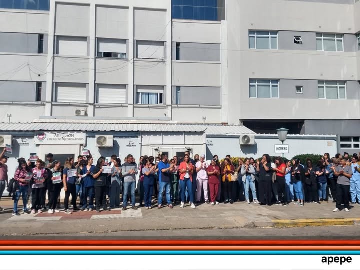 PARO EN EL HOSPITAL ITALIANO ANTE LA FALTA DE PAGO DEL AGUINALDO