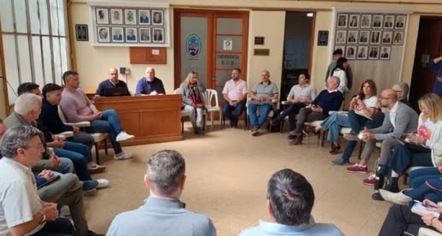 Acto de Jura de los Nuevos Concejales en el HCD Rosale&ntilde;o