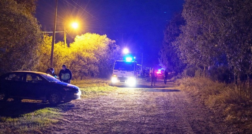 Desalojan fiesta clandestina en una quinta: había 150 personas